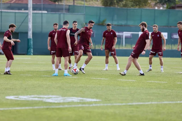Trabzonspor Kasımpaşa Maçına Hazırlanırken Sürpriz Gelişmeler Yaşandı
