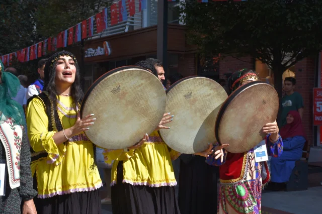 Trabzon'da Kültür Rüzgarı: Horon ve Müzik Şöleni Başladı