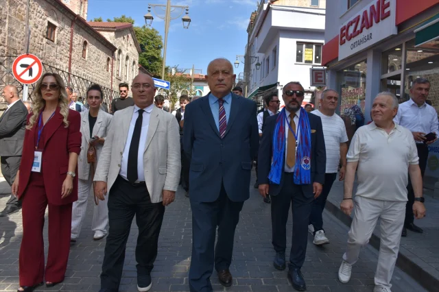 Trabzon'da Kültür Rüzgarı: Horon ve Müzik Şöleni Başladı