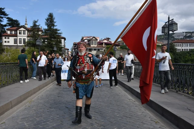 Trabzon'da Kültür Rüzgarı: Horon ve Müzik Şöleni Başladı