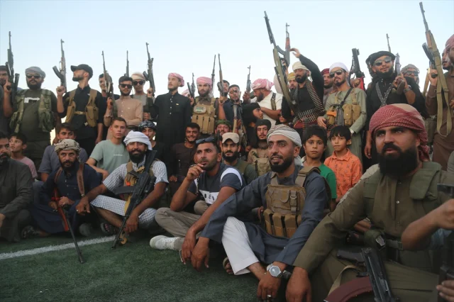 Tel Abyad'da Beggara Aşireti PKK/YPG'ye Karşı Ayağa Kalkıyor