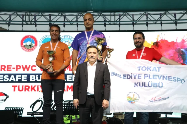 Kayseri Yamaç Paraşütü Şampiyonası Rüzgarı Esti: Nefes Kesen...