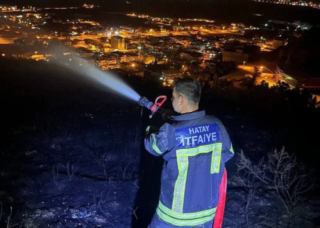 Hatay'daki Korkutucu Orman Yangını Kontrol Altına Alındı