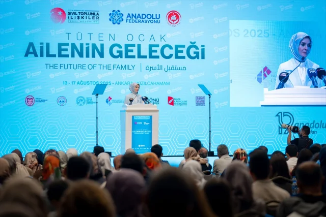 Aile Yapısı Tehlikede: Bakan Göktaş'ın Çarpıcı Uyarıları