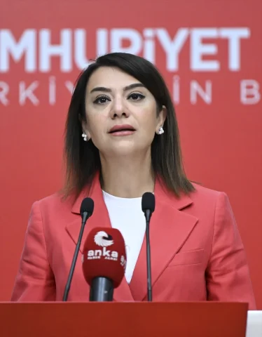 Turizm Çalışanlarının Mola Hakkı Tartışma Yaratıyor
