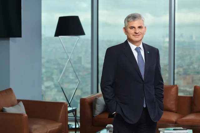 Türkiye Finans'ın Heyecan Verici İlk Yarı Performansı Ekonom...