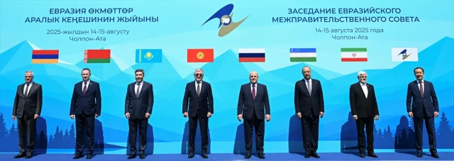 Avrasya Ekonomik Birliği'nde Tarihi Toplantı: İşte Alınan Ka...
