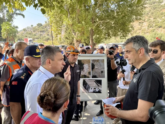 Antalya'da Gerçekçi Deprem Tatbikatı Hayat Kurtarıyor