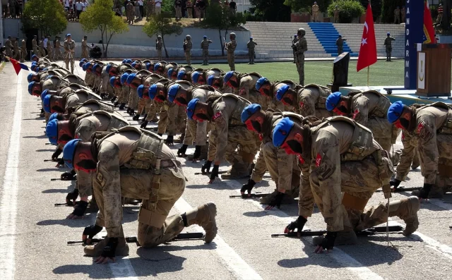 Karabük'te Heyecan Dolu Mezuniyet: 1619 Uzman Erbaş Jandarma ve Sahil Güvenlik'e Katıldı