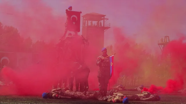 Karabük'te Heyecan Dolu Mezuniyet: 1619 Uzman Erbaş Jandarma ve Sahil Güvenlik'e Katıldı