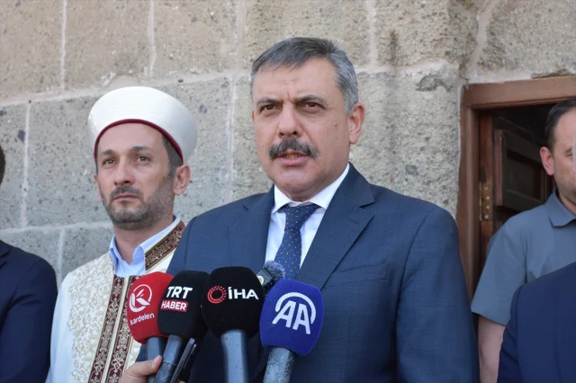 Erzurum'un Kadim Mescidinde Unutulmaz Buluşma