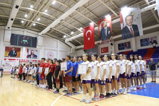 ANALİG Basketbol Heyecanı Karabük'te Zirve Yapıyor