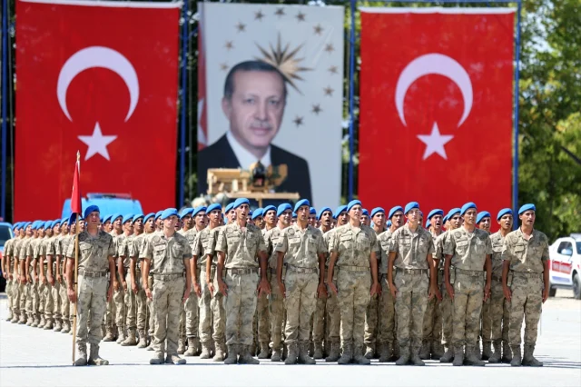 Karabük'te Heyecan Dolu Mezuniyet: 1619 Uzman Erbaş Jandarma ve Sahil Güvenlik'e Katıldı