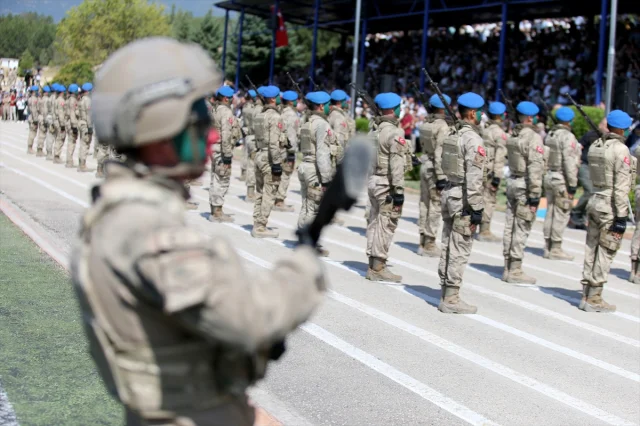 Karabük'te Heyecan Dolu Mezuniyet: 1619 Uzman Erbaş Jandarma ve Sahil Güvenlik'e Katıldı