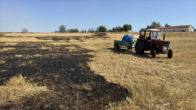 Bolu'da Korkutan Yangın Ahşap Evi Küle Çevirdi