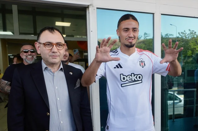 Beşiktaş'ın Genç Yıldız Adayı Taylan Bulut İstanbul'da