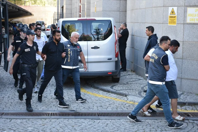 Erzurum'da Kanlı Gece: İki Kardeşten Biri Hayatını Kaybetti, Beş Kişi Tutuklandı