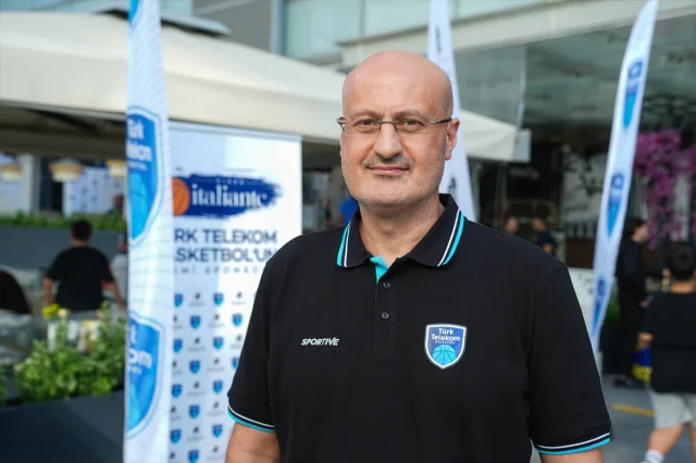 Türk Telekom ve Pizza Italiante El Sıkıştı: Ankara'da Basketbol Heyecanı Artıyor