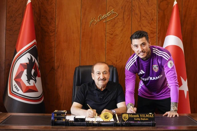 Gaziantep FK'dan Üçlü Hamle: Kaleci Zafer Görgen Transferi