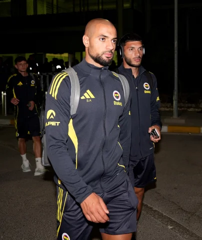 Fenerbahçe'nin İzmir Yolculuğunda Taraftar Coşkusu