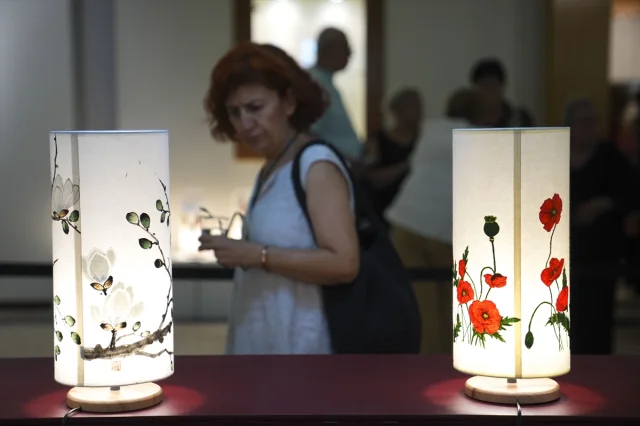 Güney Kore'nin Kurtuluşunun 80. Yılına Etkileyici Kutlama: Ankara'da "Işığı Kucaklamak" Sergisi