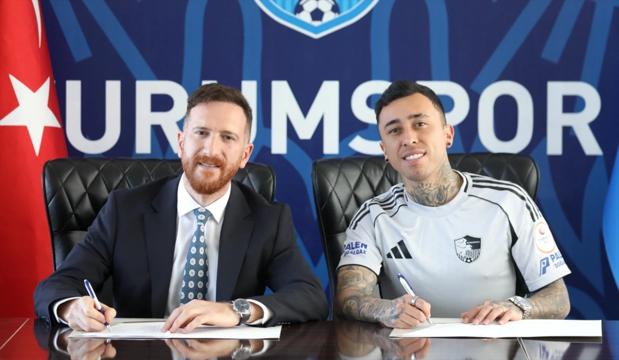 Erzurumspor'dan Transfer Bombası: İki Yıldız Kadroya Katıldı