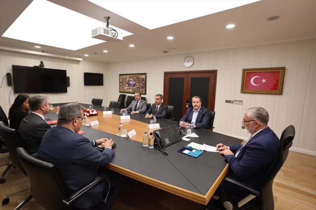 Memur Maaşlarında Yeni Teklifin Perde Arkası