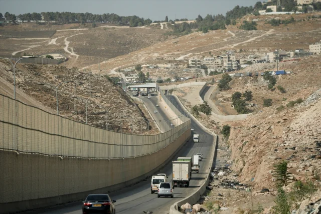 İsrail'in E1 Projesi Filistinli Bedeviler İçin Yeni Bir Tehd...