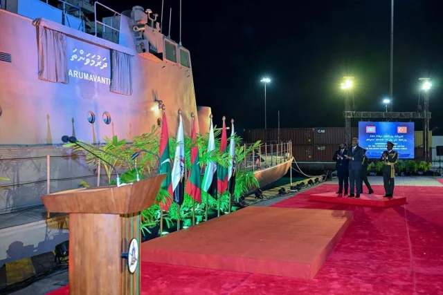 TCG Volkan Maldivler'de Savunma Gücünü Artırıyor