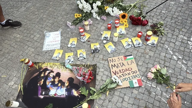Berlin'de Gazze'de Öldürülen Gazeteciler İçin Duygu Dolu Anma