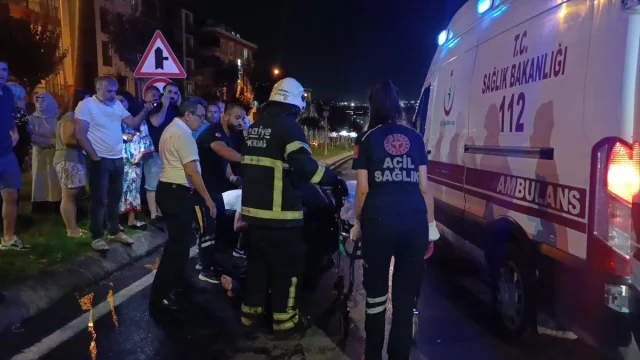 Tekirdağ'da Korkunç Kaza! Otomobil Yayalara Böyle Çarptı