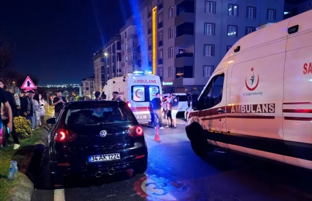 Tekirdağ'da Korkunç Kaza! Otomobil Yayalara Böyle Çarptı