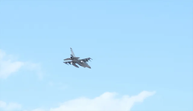 Çankırı'da Tuz Festivalinde Nefes Kesen F-16 Gösterisi