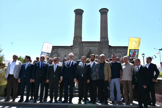 Çarpıcı Erzurum Kültür Yolu Festivali Başladı: Sanat ve Tarih Bir Arada