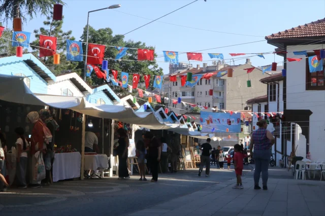 Çankırı'nın Kalbi Sanata Atıyor: Sanat Sokağı Büyülüyor