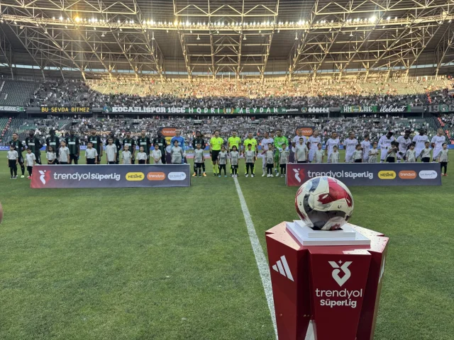 Kocaelispor ve Samsunspor Karşılaşması: İlk Yarıda Umut Veren Performanslar