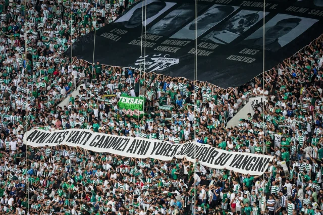 Bursaspor ve Eskişehirspor'dan Anlamlı Karşılaşma: Doğa İçin Tek Yürek
