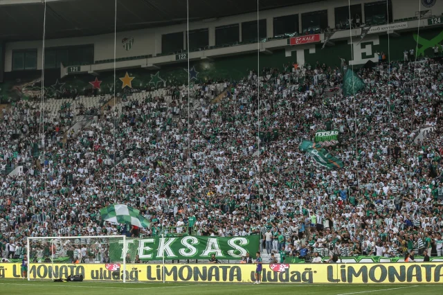 Bursaspor ve Eskişehirspor'dan Anlamlı Karşılaşma: Doğa İçin Tek Yürek