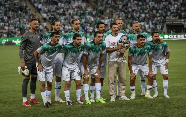 Bursaspor ve Eskişehirspor'dan Anlamlı Karşılaşma: Doğa İçin Tek Yürek