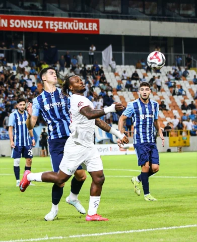Trendyol 1. Lig Mücadelesinde Çorum FK'dan Adana Demirspor'a Ağır Yenilgi