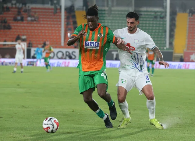 Alanyaspor ve Çaykur Rizespor'dan Gol Sessizliği: Heyecan Dolu Anlar