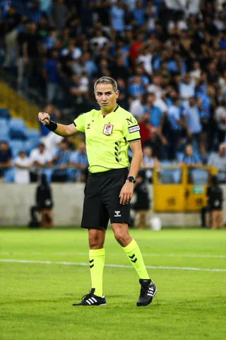 Trendyol 1. Lig Mücadelesinde Çorum FK'dan Adana Demirspor'a Ağır Yenilgi
