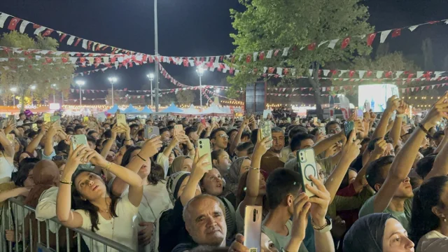 Kahramanmaraş'ta "İkilem" Konseriyle Unutulmaz Bir Gece