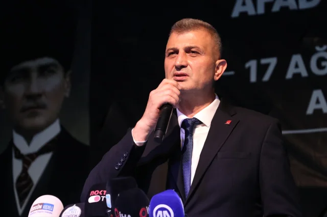 Marmara Depremi'nin Anıları Kocaeli Gölcük'te Yeniden Canlandı