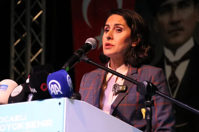 Marmara Depremi'nin Anıları Kocaeli Gölcük'te Yeniden Canlandı