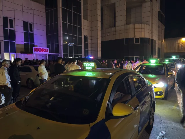 Eyüpsultan'da Taksi Şoförüne Silahlı Saldırı