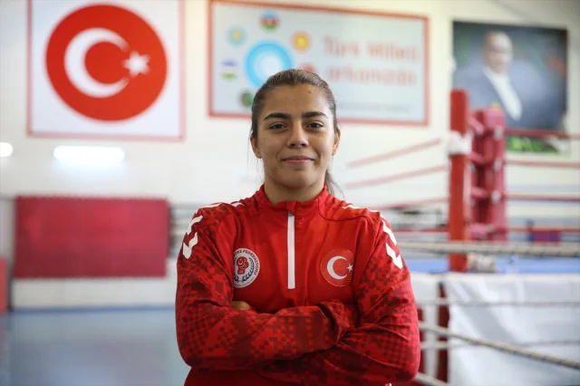 Simge Bekler Avrupa'da Zirveye Oynuyor: Altın Madalya Heyecanı
