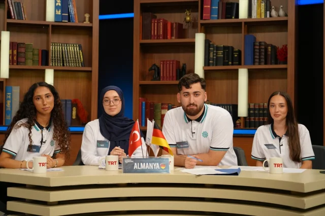 Türkçe Münazara Tarihe Geçti: Almanya ve Suriye Takımları Zi...