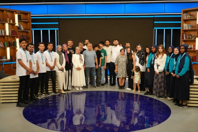 Türkçe Münazara Tarihe Geçti: Almanya ve Suriye Takımları Zirveyi Paylaştı