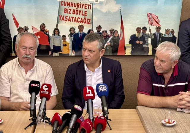Özgür Özel Kırşehir'de Vatandaşlarla Bir Araya Geldi